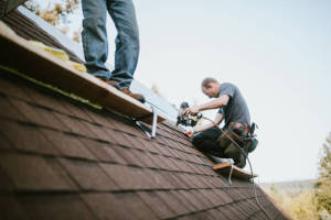 Local Roofers in Wenonah, AL